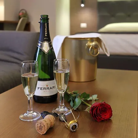 안티코 센트로 스위트 게스트하우스