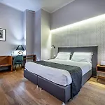 Πανσιόν Antico Centro 4*